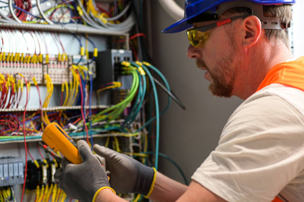 Best Affordable Electrician  in Redmond, WA
